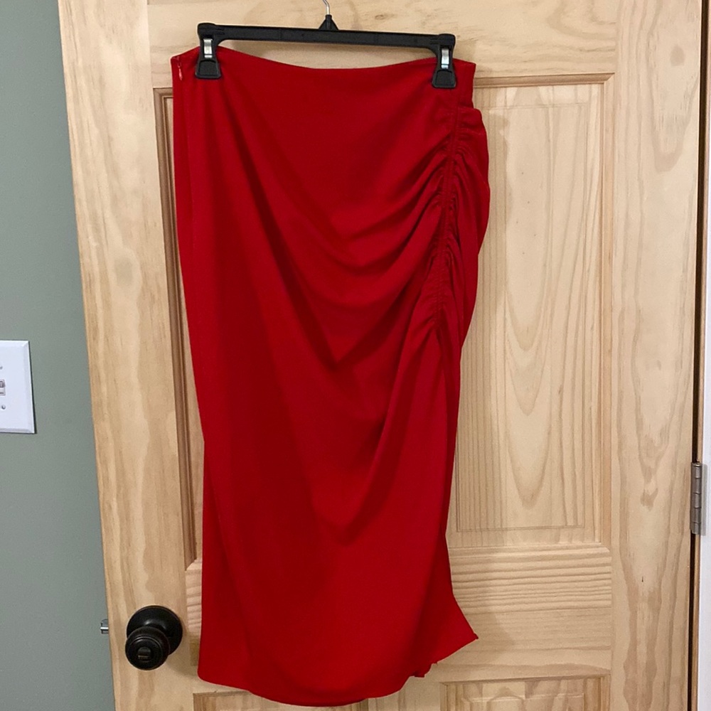 Zara basic red scrunched on the side mid-calf skirt